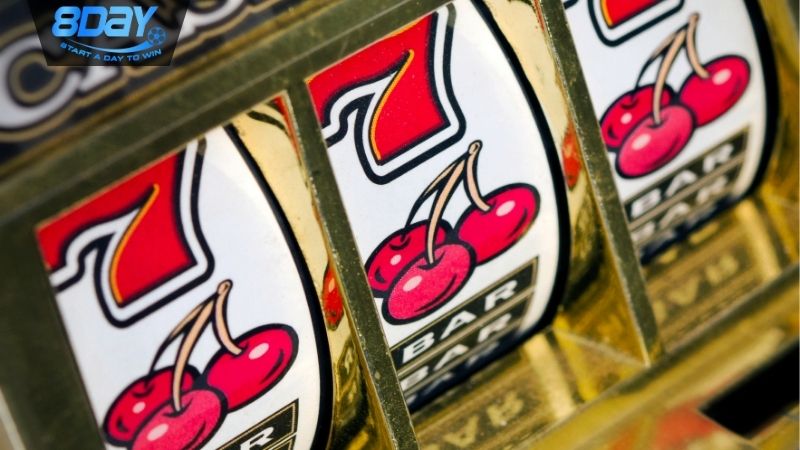 tinh-nang-noi-bat-chi-co-tai-slot-game-8day